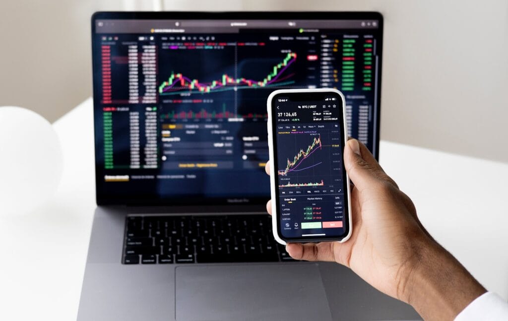 Best Vanguard Index Stock & Bond Funds: How To Invest (+ tips)